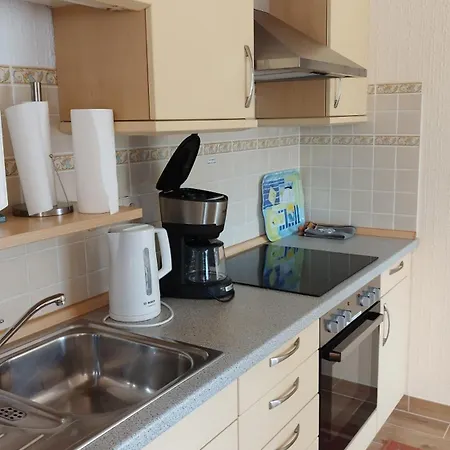 17 4, Weidenweg 22 D *